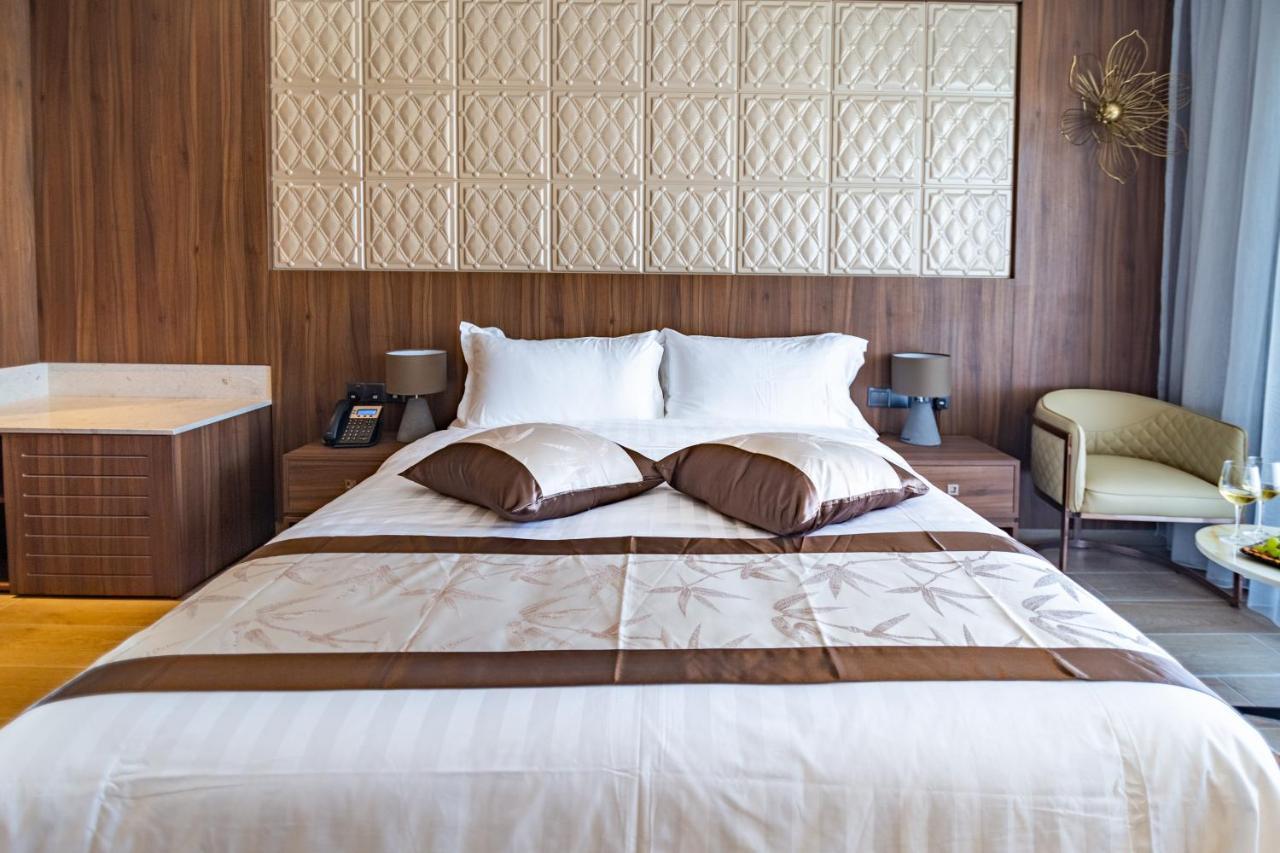 Leonardo Boutique Hotel Larnaca Luaran gambar