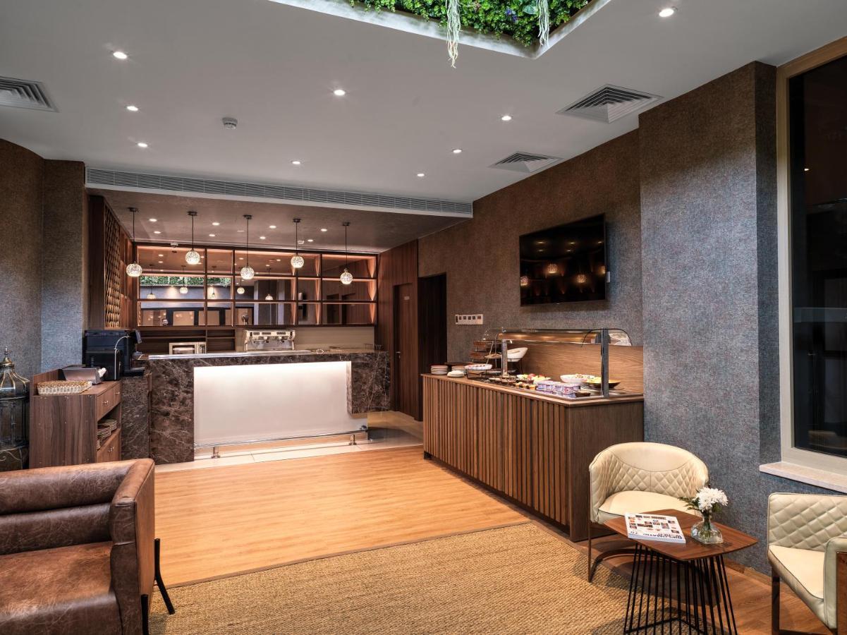 Leonardo Boutique Hotel Larnaca Luaran gambar